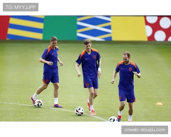 欧锦赛资格赛关键战：法国客场大胜罗马尼亚，轻松晋级